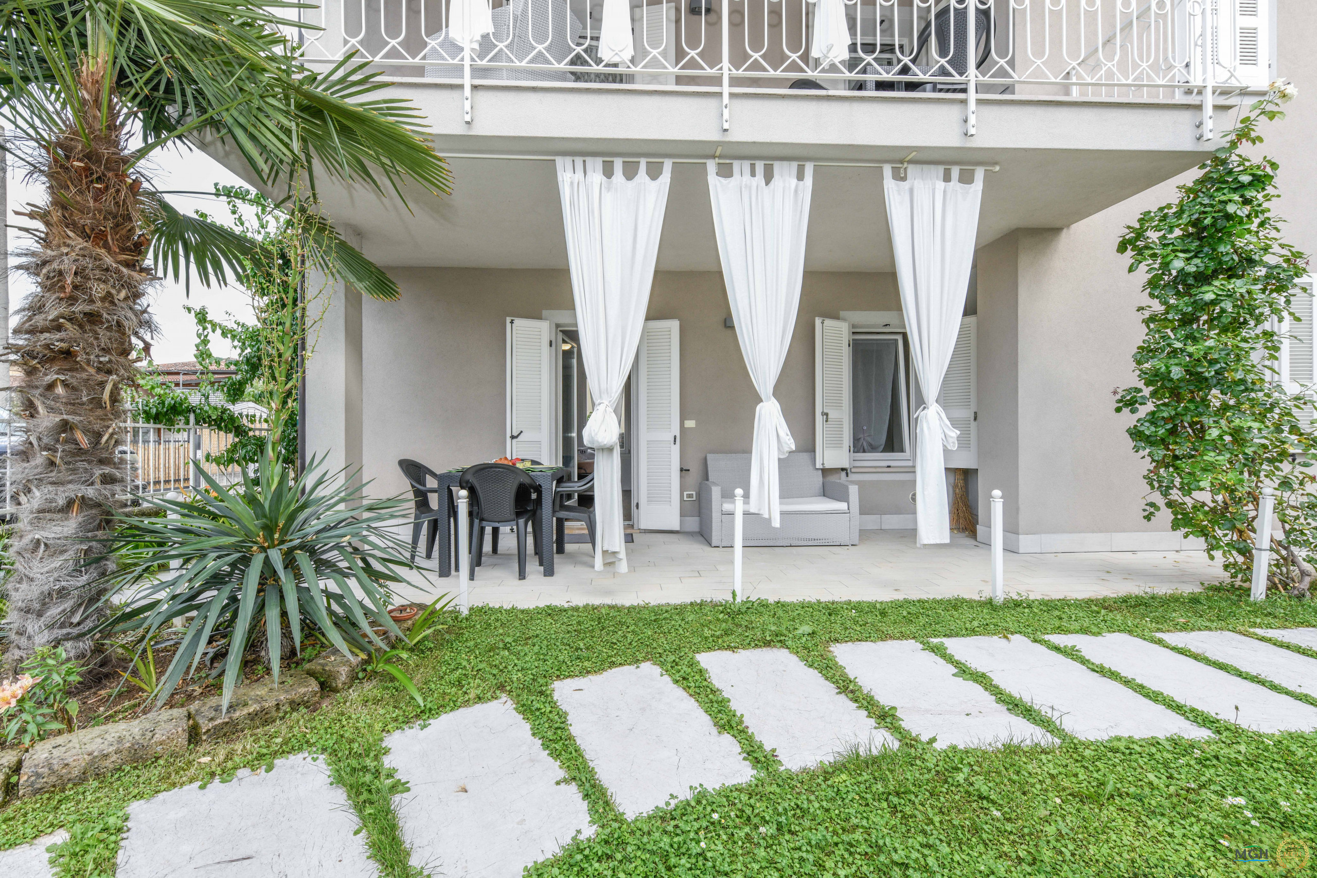  a Peschiera del Garda - MGH - Apartment Rosa