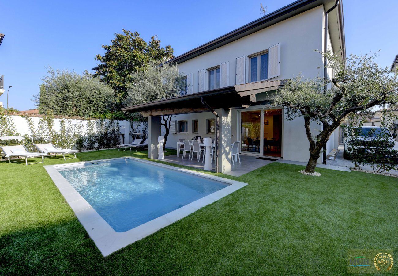 Villa a Desenzano del Garda - MGH Luxury - Villa Celeste