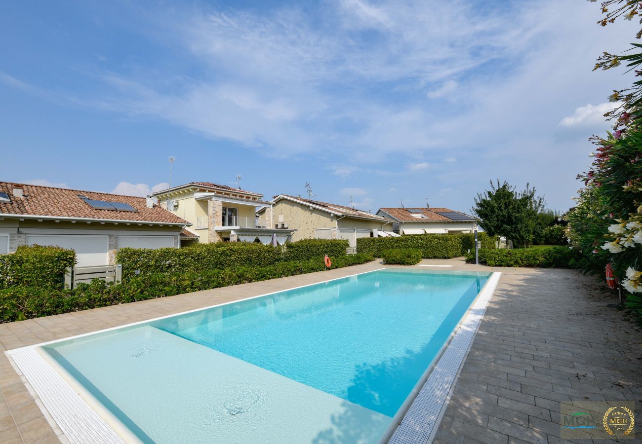 Villetta a Peschiera del Garda - MGH Luxury - Villa Marlene