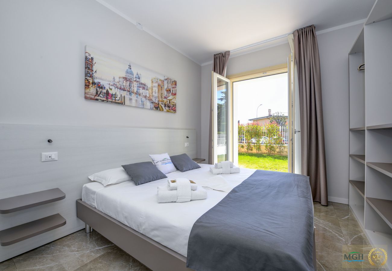 Aparthotel in Peschiera del Garda - Ranalli Palace - Double Room 1