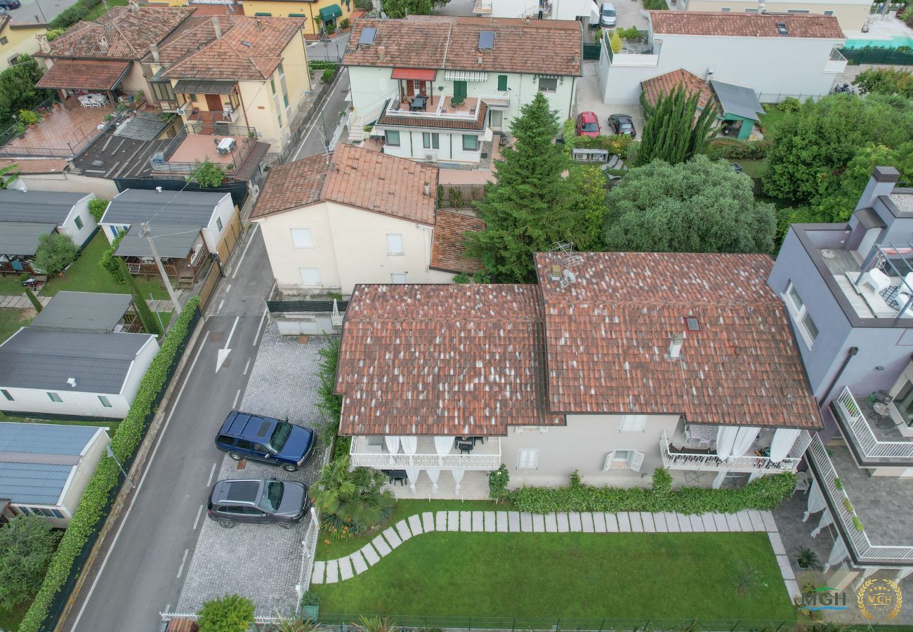 Ferienwohnung in Peschiera del Garda - MGH - Apartment Bouganville