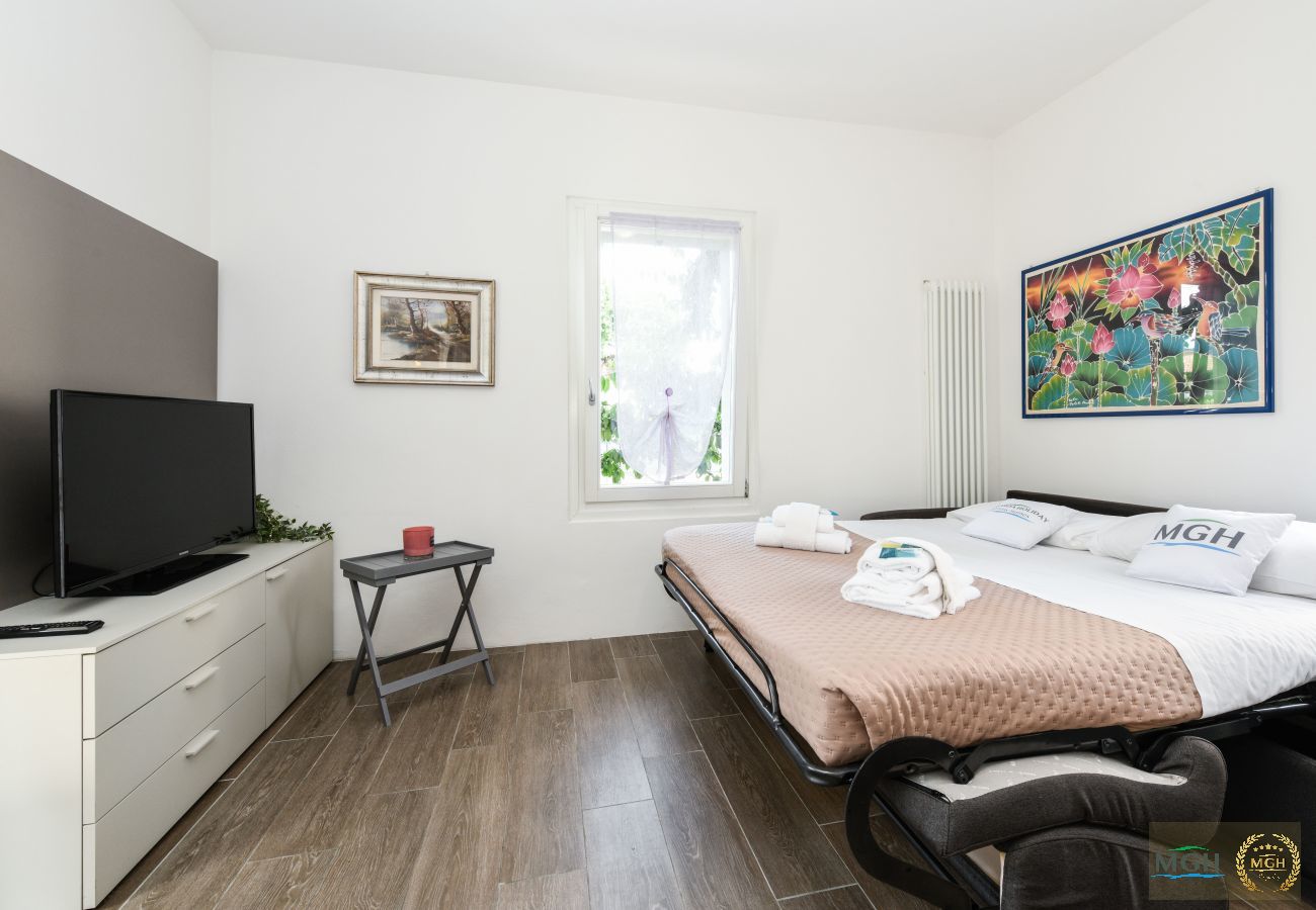 Ferienwohnung in Peschiera del Garda - MGH - Apartment Rosa