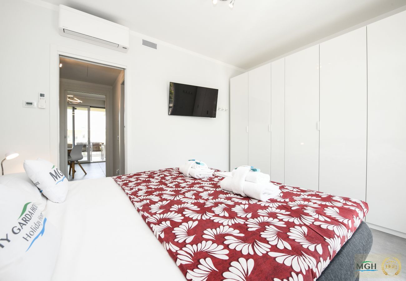 Ferienwohnung in Desenzano del Garda - Katya Resort Superior Apartments - MGH G2 26