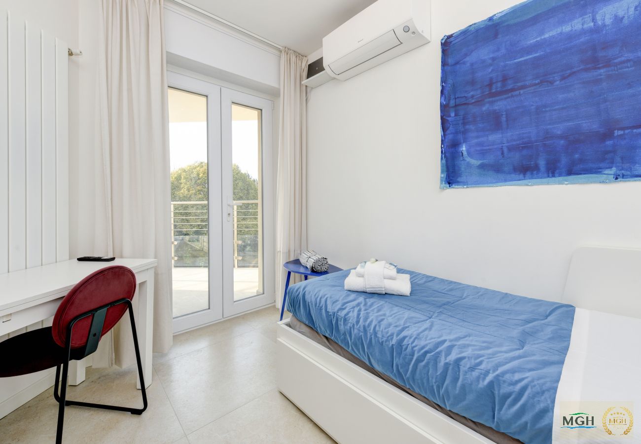 Ferienwohnung in Sirmione - MGH Family Stay - Costa D'Oro Superior Apartment