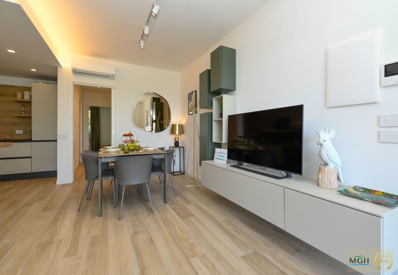 Ferienwohnung in Desenzano del Garda - MGH Luxury - Vivere il Lago C05