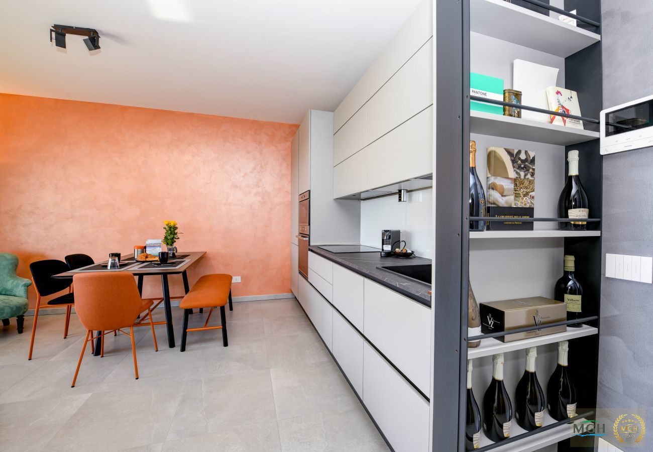 Apartment in Peschiera del Garda - Opalia Residence - Eva's Elegance