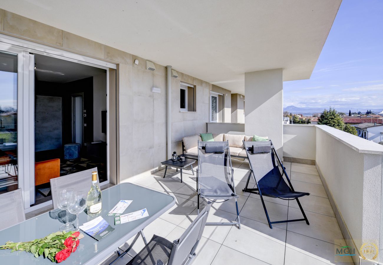 Apartment in Peschiera del Garda - Opalia Residence - Eva's Elegance