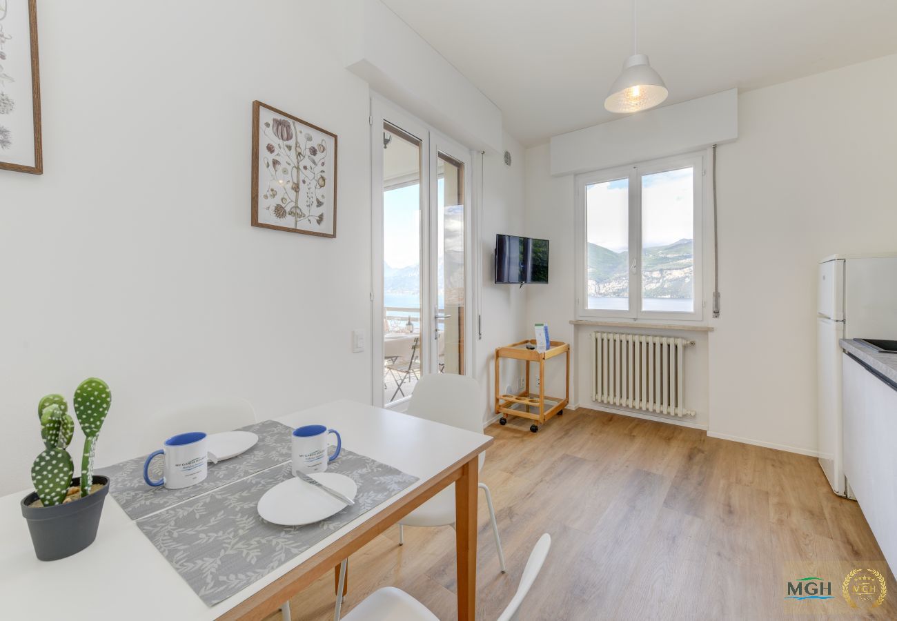 Apartment in Brenzone - MGH Family Stay - Casa del Gabbiano